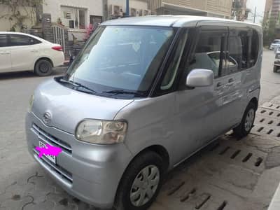 Daihatsu Tanto Automatic transmission Luxurious family used car