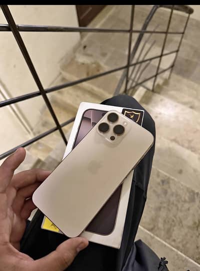 iphone 16 pro max hK