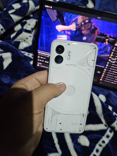 Nothing Phone 2 - 12/256 - PTA Approved