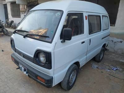 FAMILY USED HI ROOF 2003 MODEL