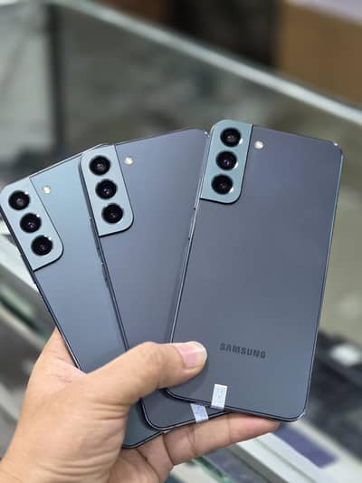 Samsung s 22 plus Non PTA