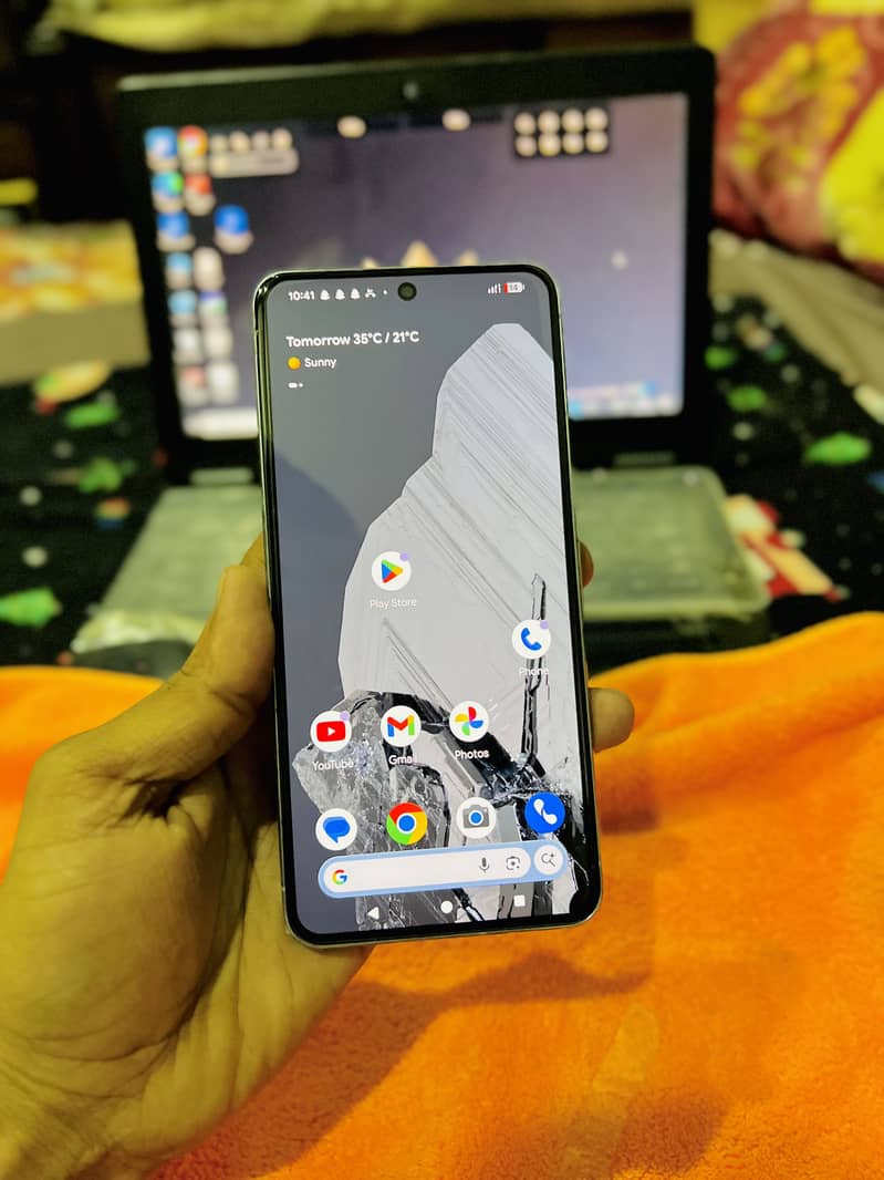 GOOGLE pixel 8 PRo 1