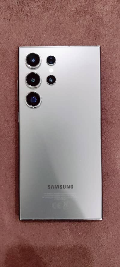 Samsung S24 Ultra - 12/256