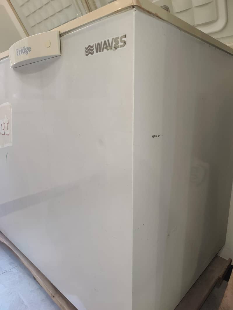 waves refrigerator 1