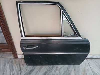1970 Mercedes W108 280SE driver side door