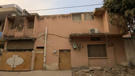 10 Marla Old House Near Khajoor Wali Masjid, Combo Colony Samanabad