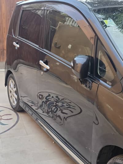 Daihatsu Move Custom