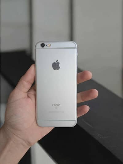 Apple iPhone 6S