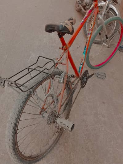 wheeler cycle medium size  new tire exchange possible