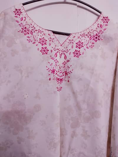 one time used neck embroidery designs suit with full lace detailed 2 p