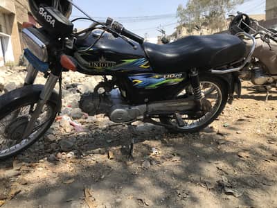 Engine okaye bike koi masla han 4-5 hazar k normal kam hn
