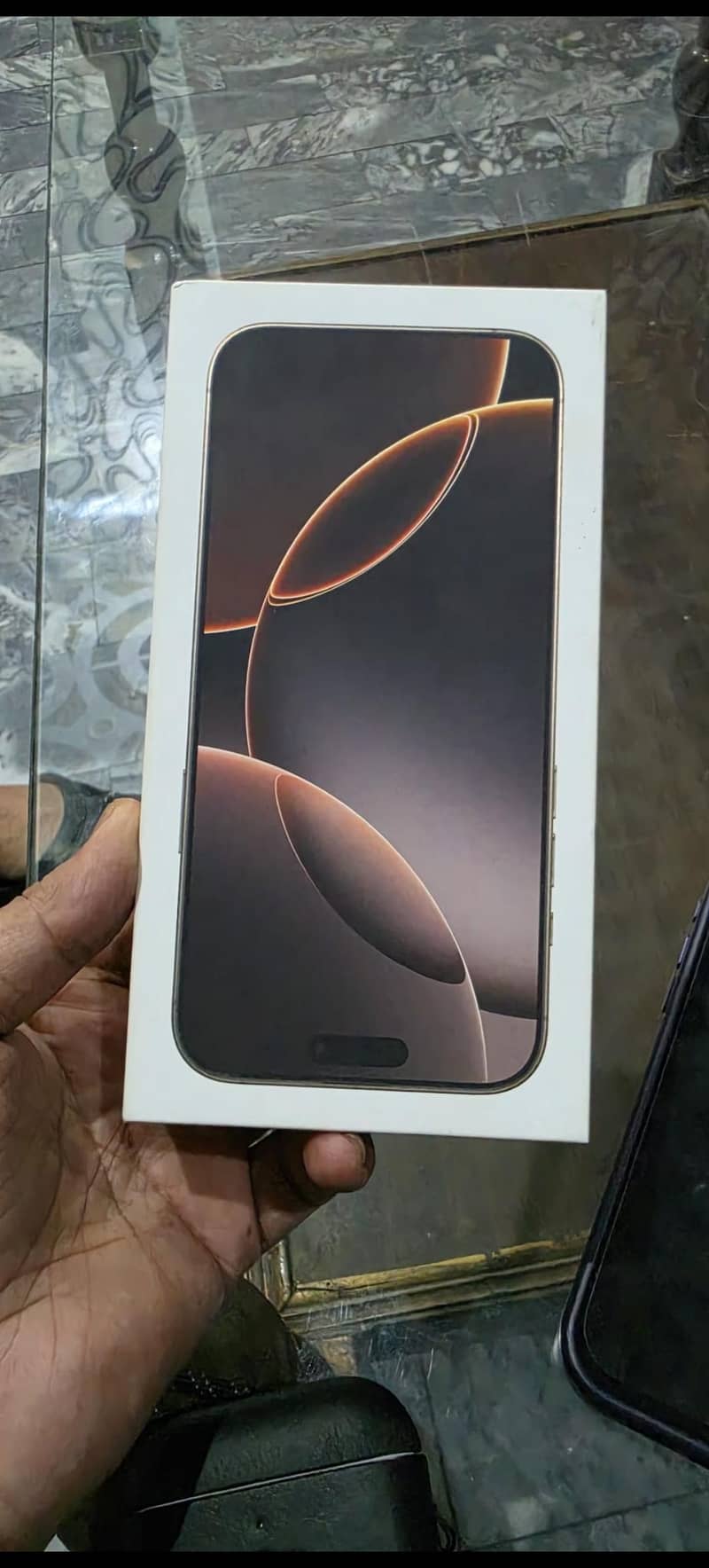 iphone 16 pro max 3