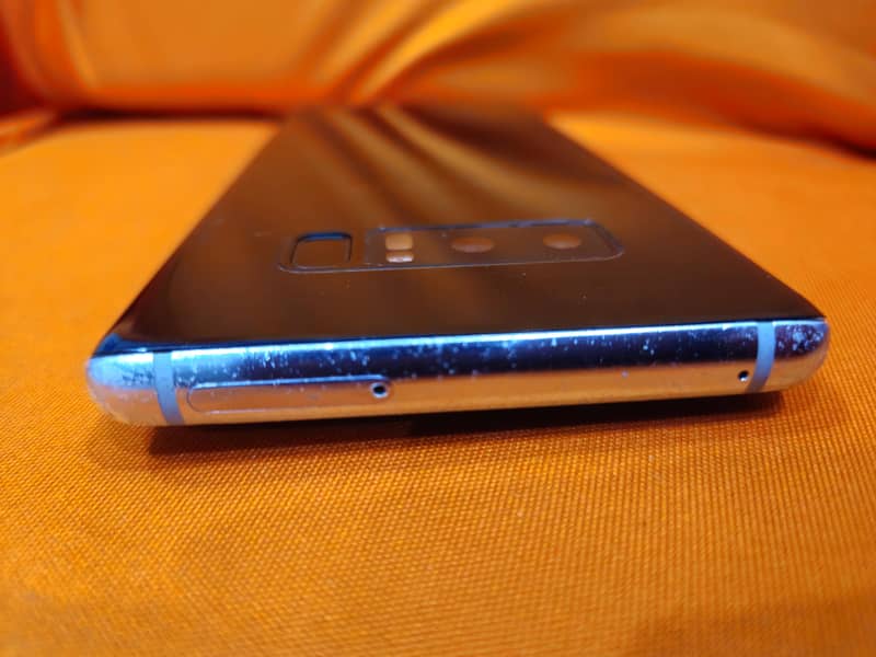 Samsung Note 8 3