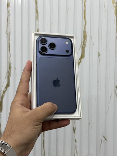 Iphone 17 pro max factory unlock physical sim                14 15 16