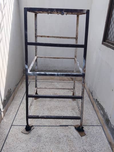 Heavy weight Stairs, Ladder, Metal Bar stairs, Kori for paint wash