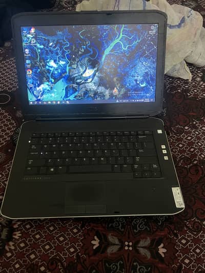 i5 3rd generation 8gb ram with 3 hours + battery backup