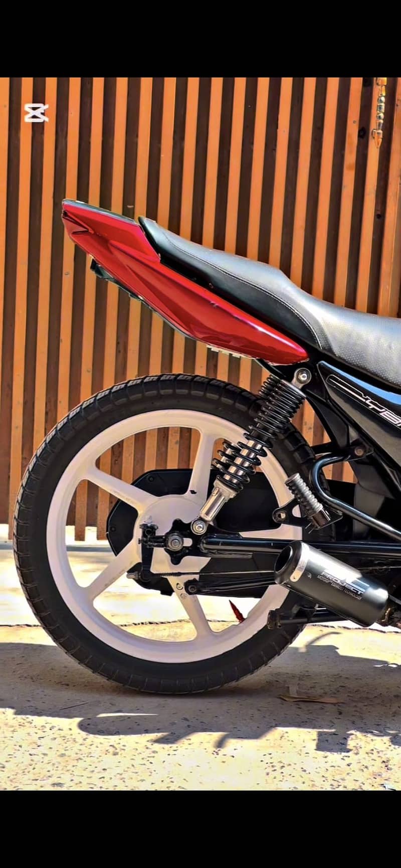 ybr esd - Standard - 1112305808