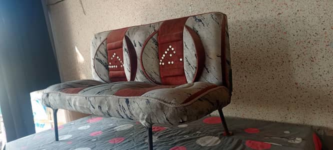 seat for sell urgent 03176001749