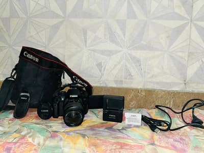 canon 700D DSLR Camera with 18-55mm lens & complete kit