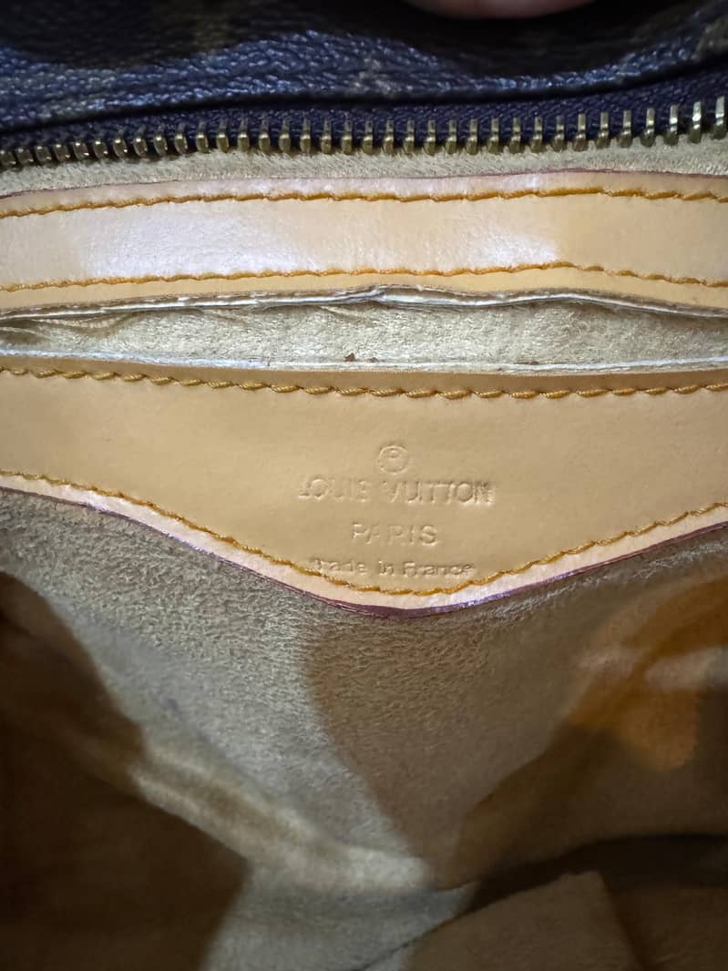 Louis Vuitton 4