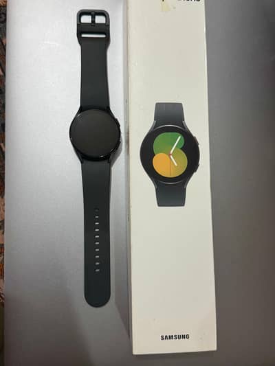 Samsung Galaxy Watch 5 40mm – 10/10 Condition, Complete Box
