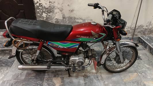 Honda CD 70 17/18 Model