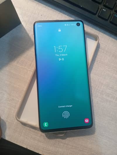 Samsung Mobile S10