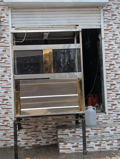 Hot weight and frier