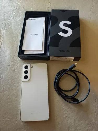 Samsung S22 Official Approved With Box (Exchange Possible)