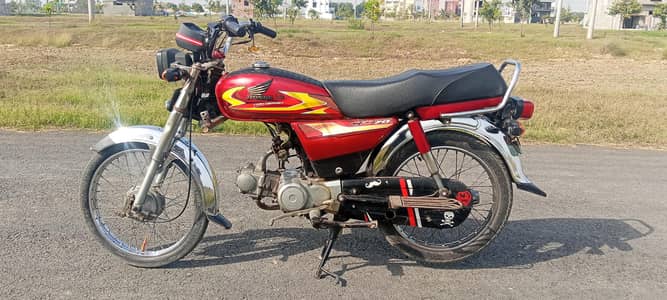 Cd 70 2001 model condition 10/10