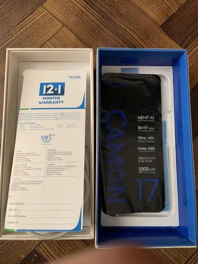 Tecno Camon 17 complete box