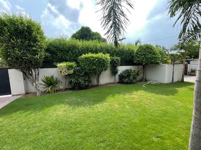 4 Kanal Property for Sale Prime Location