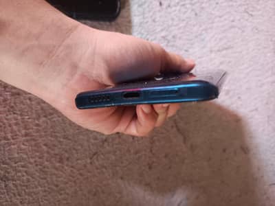 moto edge 5g. . . 6/256. . . . . non pta