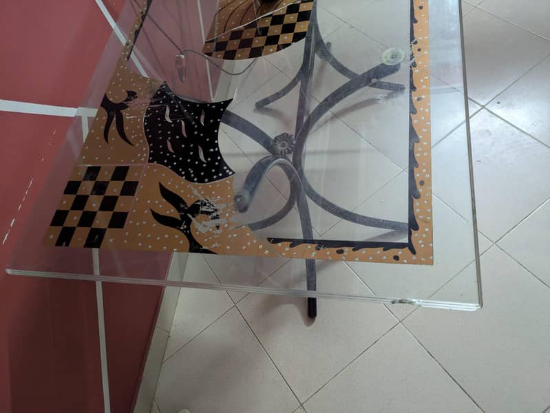 GLASS DINING TABLE 3