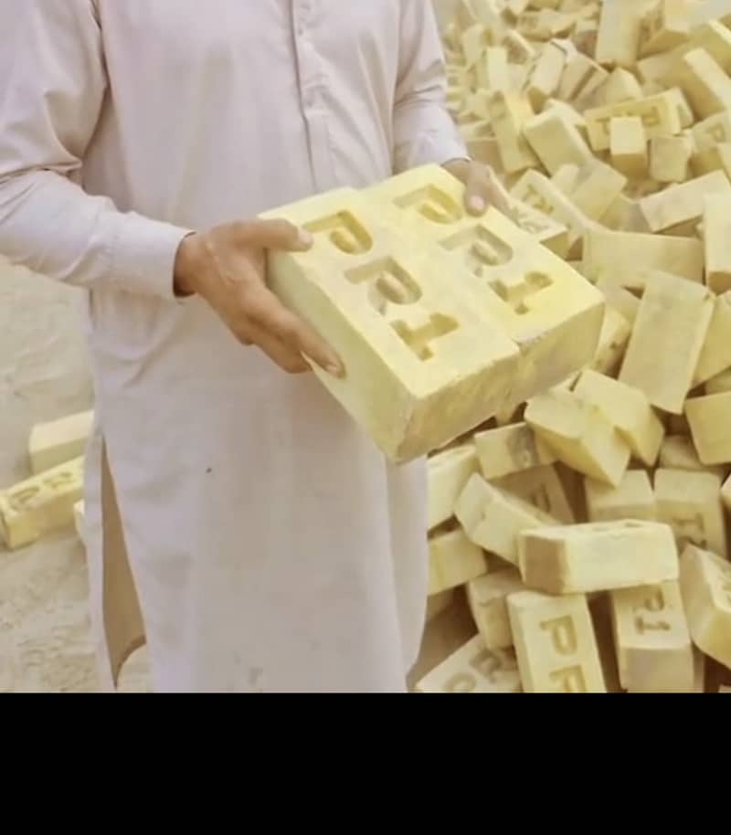 پشاوری اینٹیں ہم سے خریدیں Bricks available 2