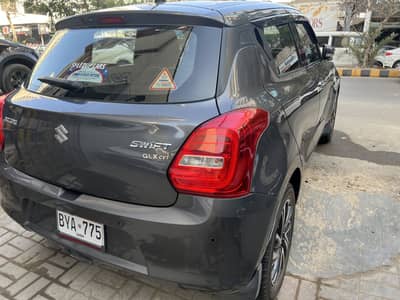 Suzuki swift glx cvt