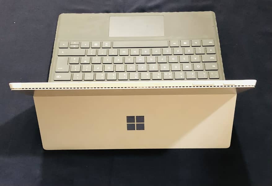 Microsoft Surface Pro 7 6