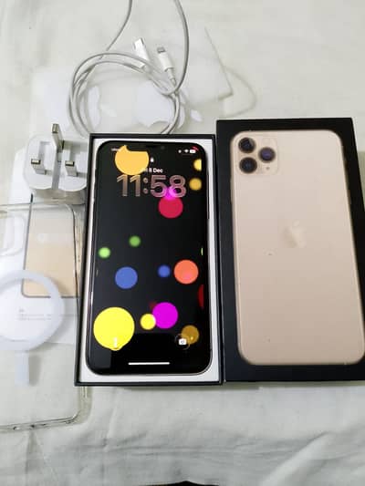 iPhone 11 Pro Max 256GB 10/10 lush condition with box Read Add PTA Apv