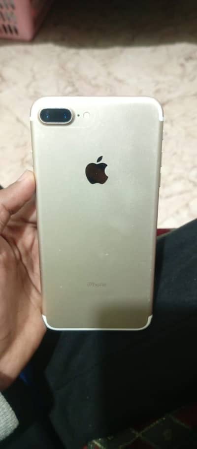iPhone 7plus non pta good condition