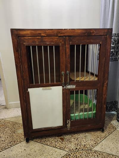 Cat house - Selling my customized wooden cage