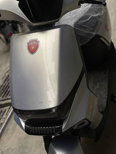 Metro T9 Sports (Graphene) New