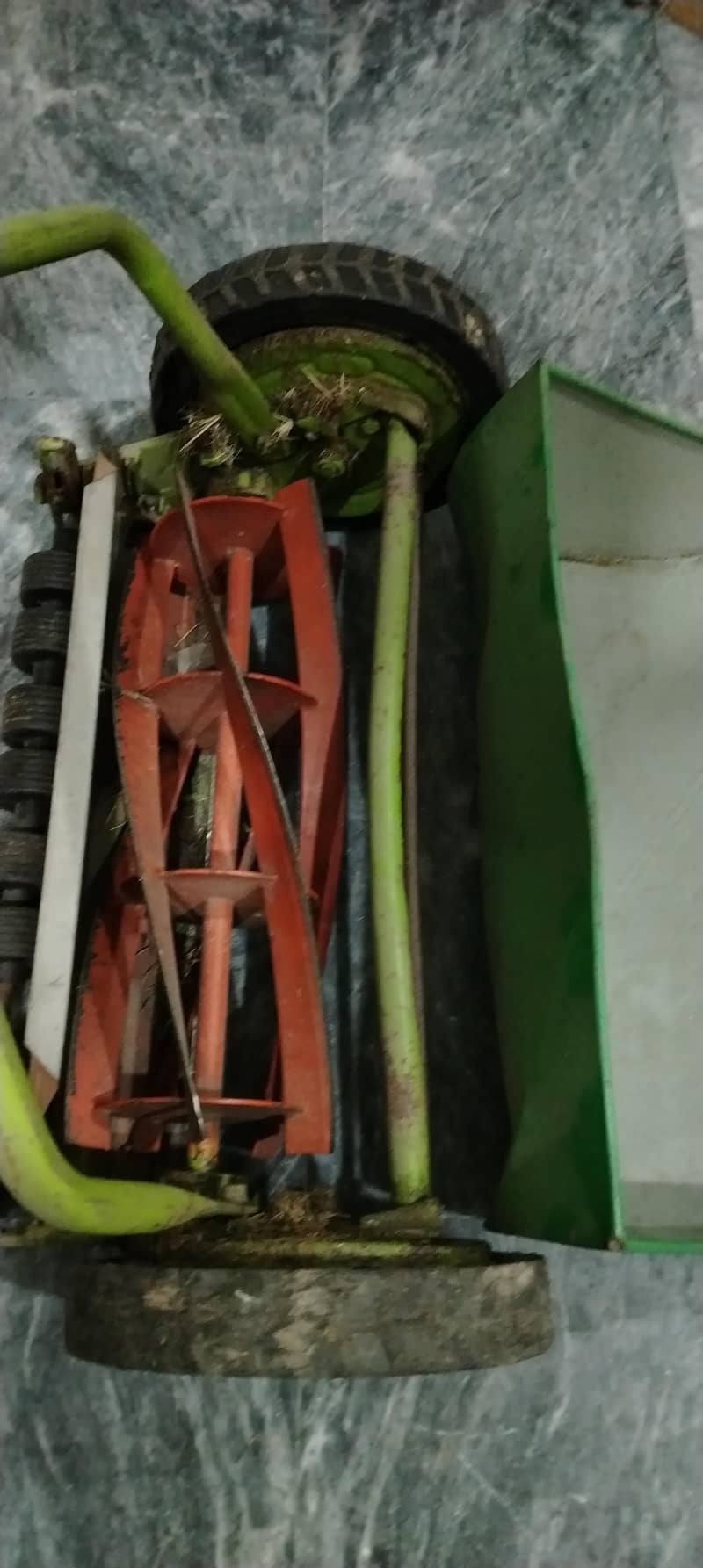 Grass cutting machine 2