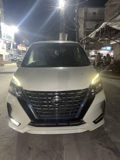 Nissan serena low mileage