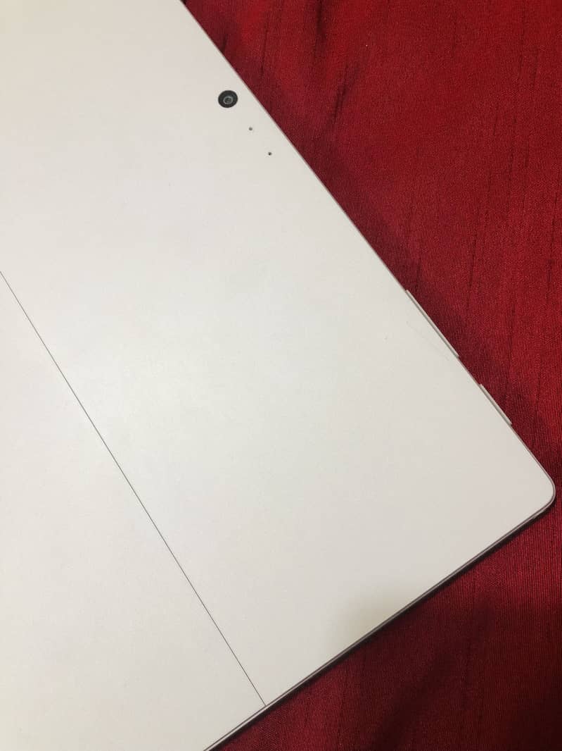 Microsoft Surface Pro 7+ 5