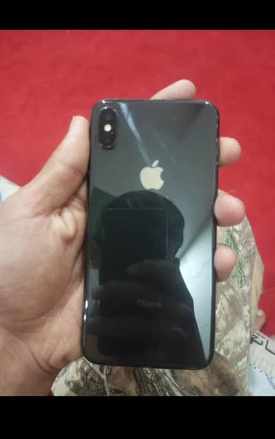 Iphone Xsmax 256 gb official approved for sale.