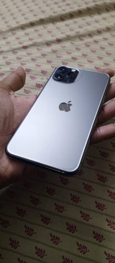 IPHONE 11PRO FACTORY UNLOCKED
