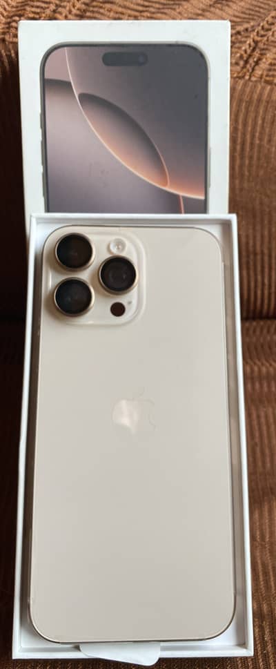 Apple iPhone 16 Pro Max