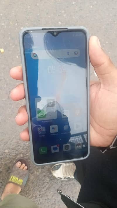 only phone 4/64 used phone