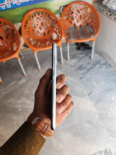 Samsung s20 plus non pta back glass change exchange possible