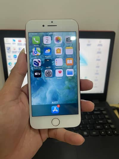 iphone 7 plus 128 GB my WhatsApp number 0325-022-6756